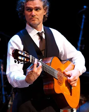 Jesse Cook Norfolk