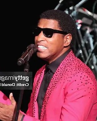 Kenny Babyface Edmonds Virginia Beach
